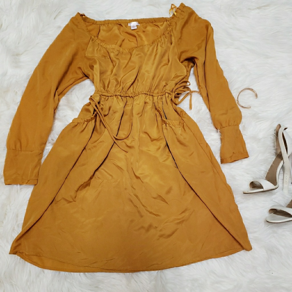 Yellow dress